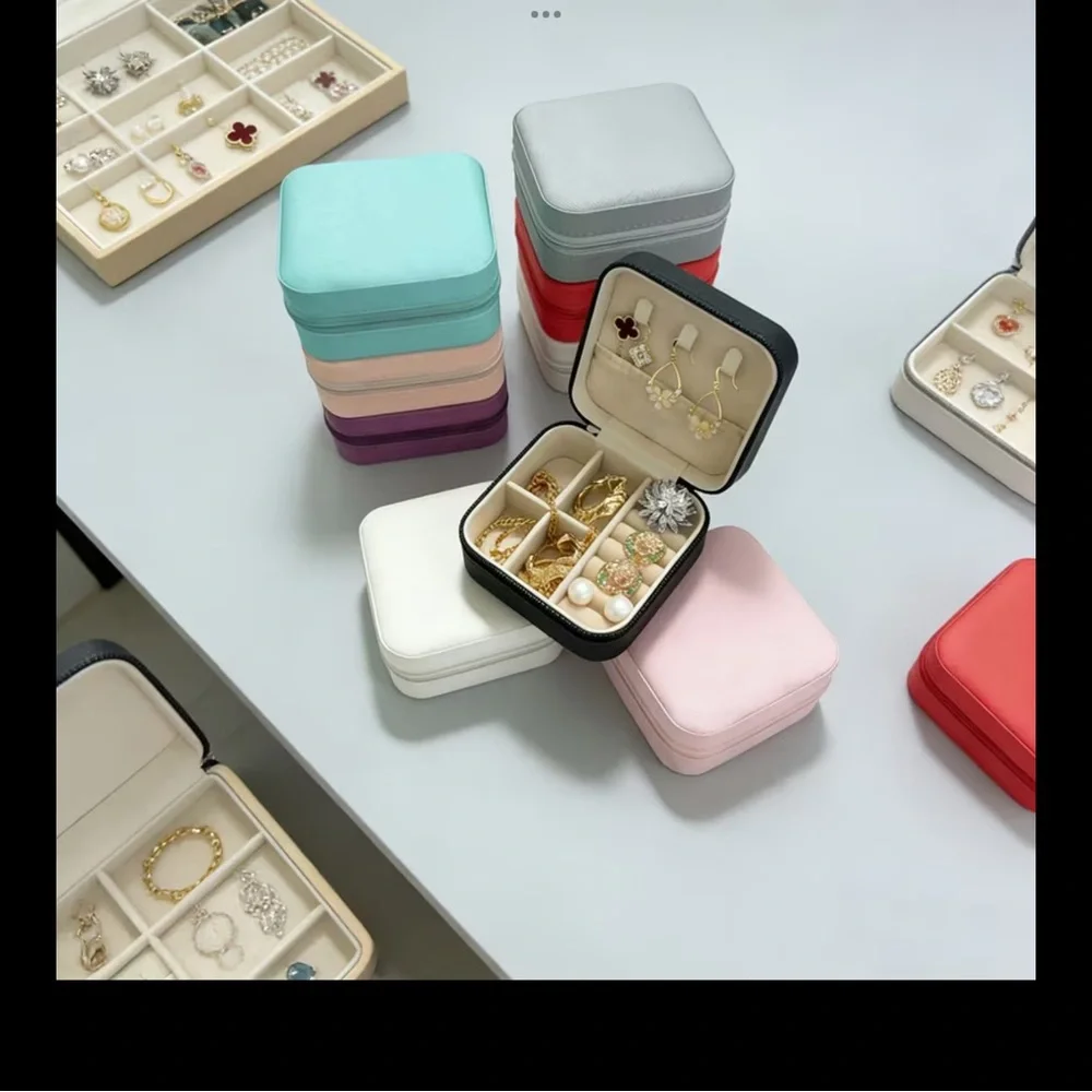 N/A compact square